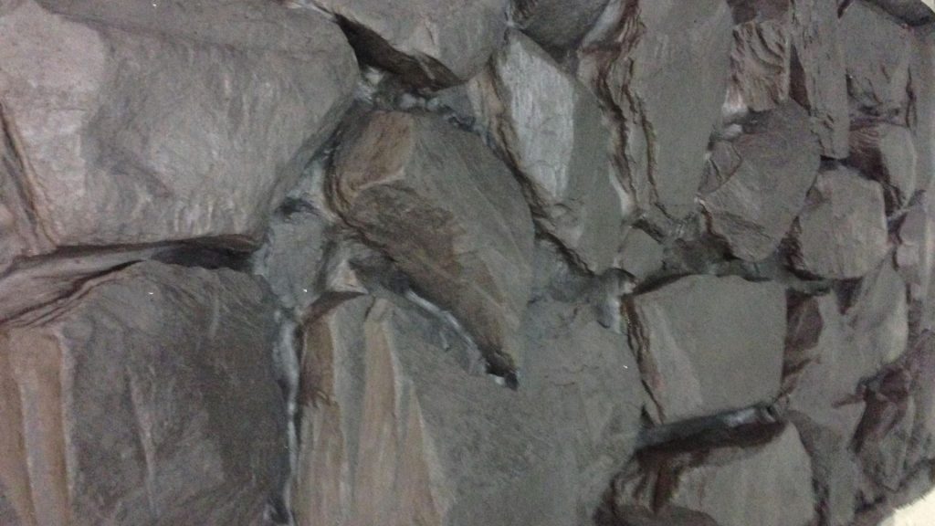 EPS foam rocks coated with polyurea