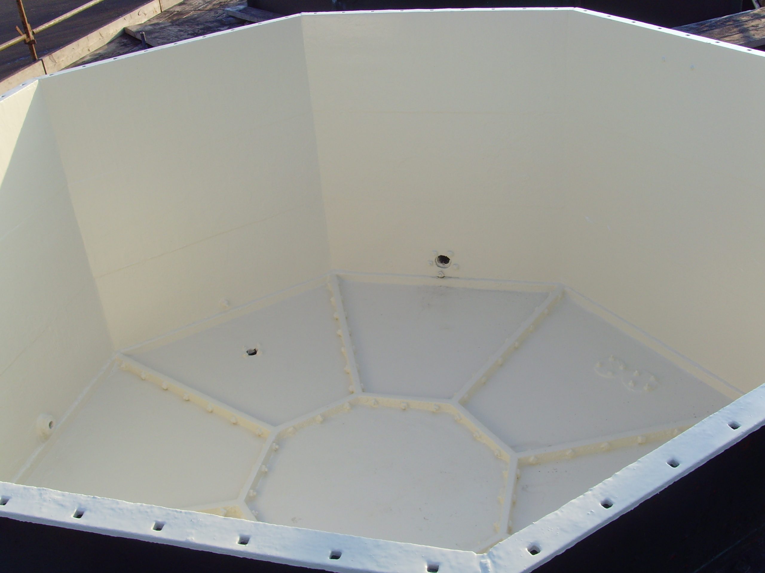 Ultimate Linings polyurea tank lining application