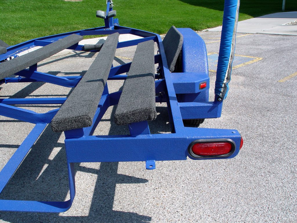 Ultimate Linings Trailers - Good Looks.