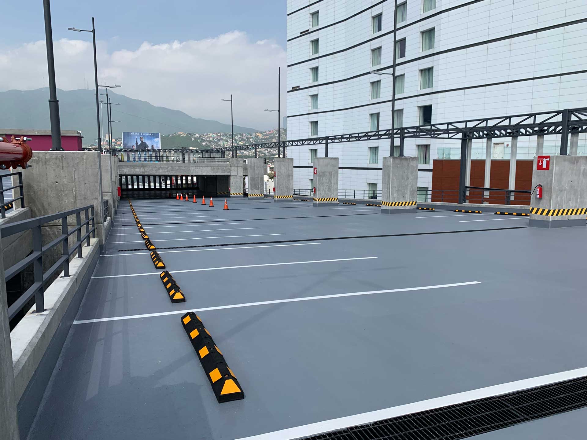 Polyurea traffic deck coating
