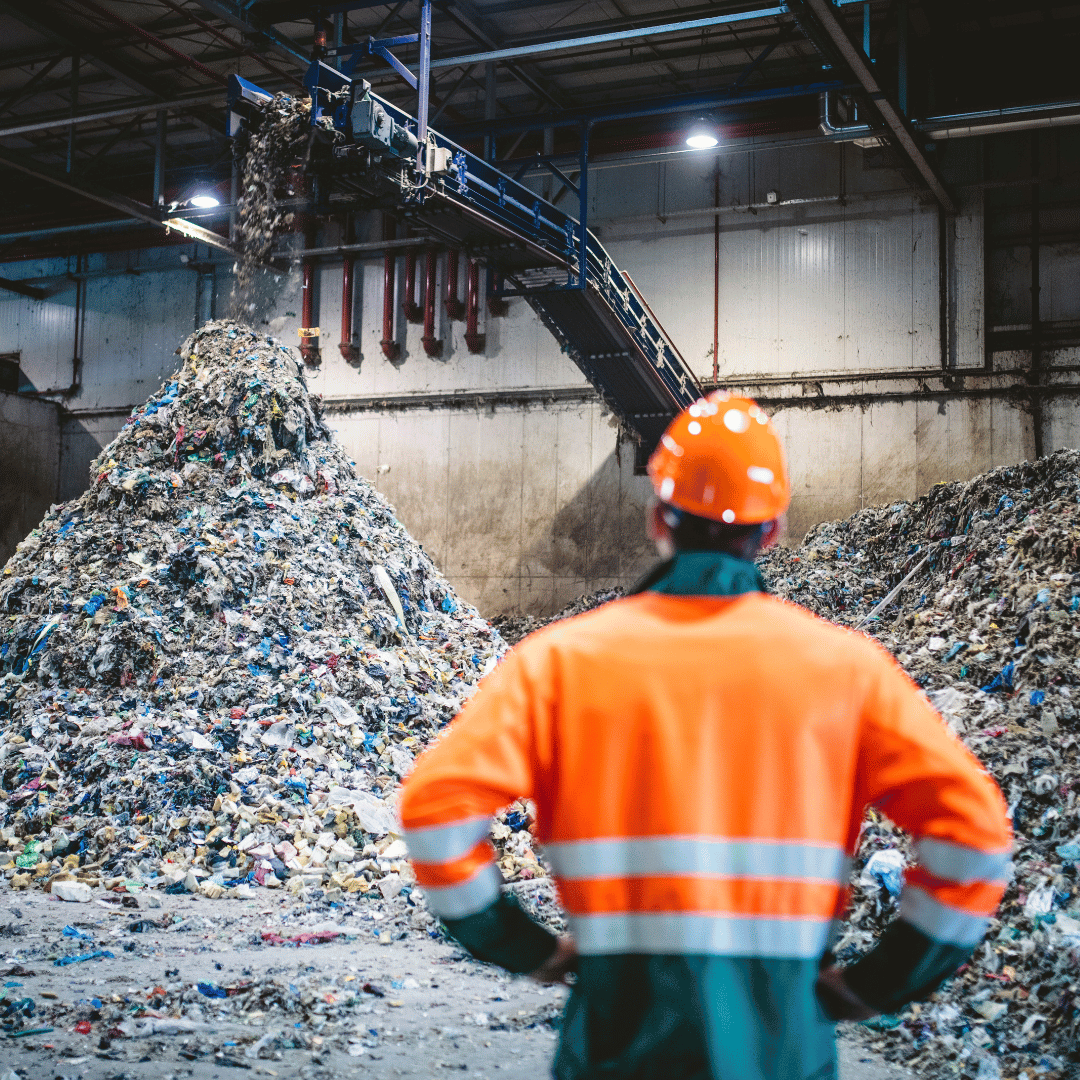 Polyurea for the waste industry